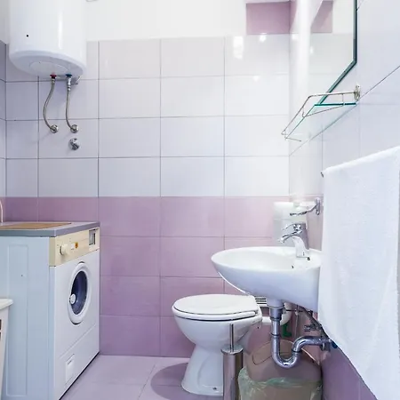 Apartment Val 2 *