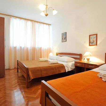Apartment Val 2
